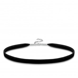 BLACK VELVET NECKLACE