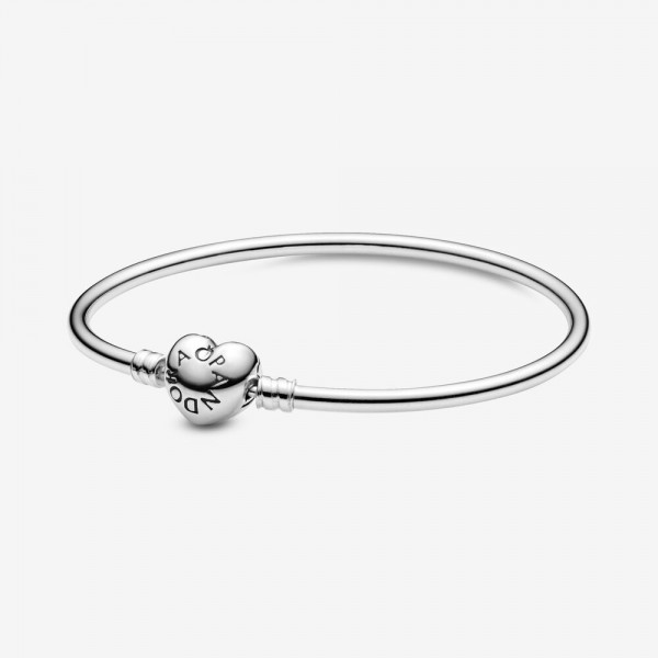 Pulsera Moments en plata de ley con cierre Corazón para charms