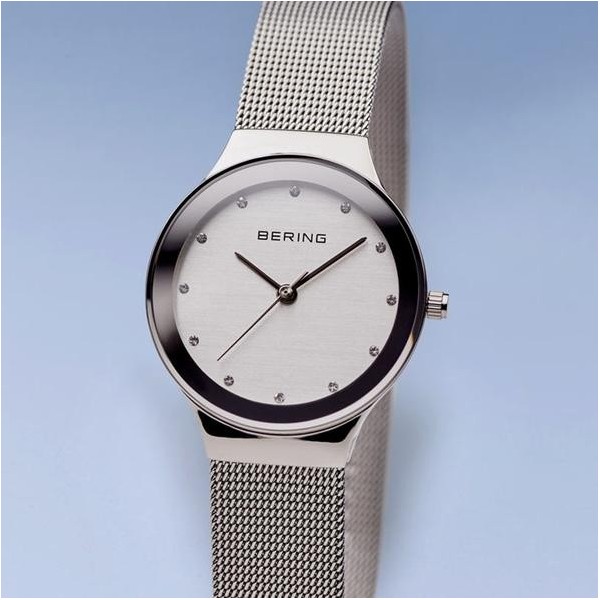 Classic mesh watch and Swarovski Elements silver bezel